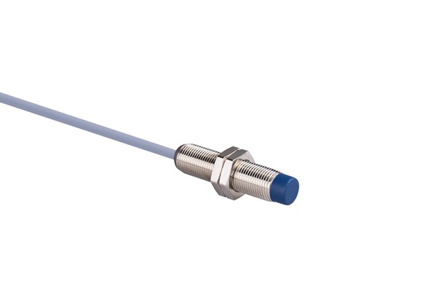 Metal Nonflush NPN-NC 4mm 2m Cable M12 Inductive Sensor