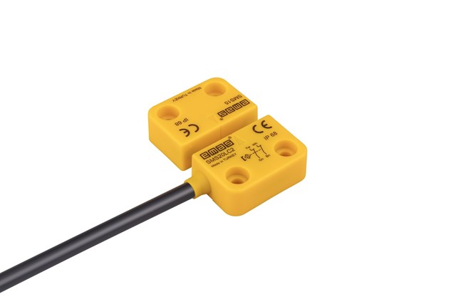 Plastik Sol Çıkış 2NC 5mm 2m Kablolu 22 mm Manyetik Kapı Switch