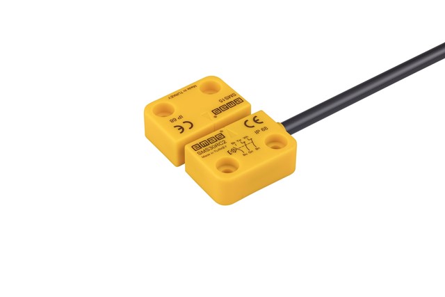 Plastik Sağ Çıkış 2NC+1NO 5mm 2m Kablolu 22 mm Manyetik Kapı Switch